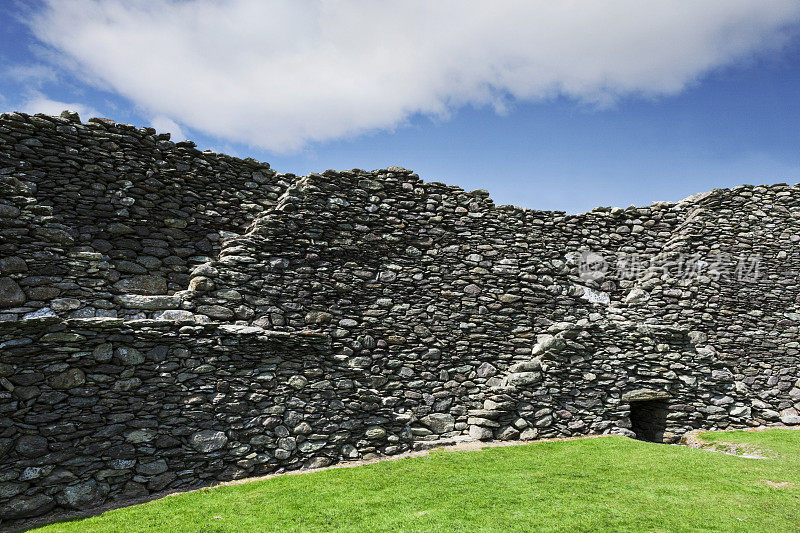 Staigue Stone Ringfort内部在凯利县，爱尔兰。